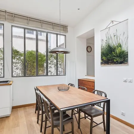 Luxury Living: Contemporain By Weekome * Paris